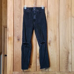 Abercrombie & Fitch Ultra High Rise Mom Jeans, Waist 25, Black Denim